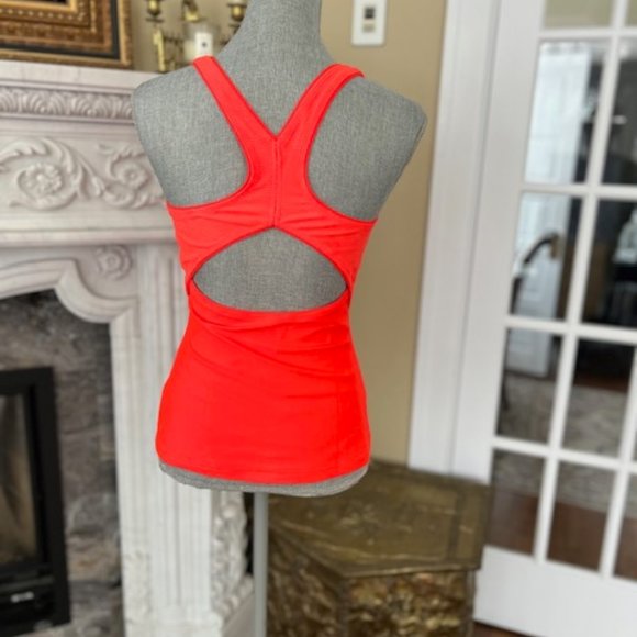 Under Armour Training camisole - Picture 2 of 3